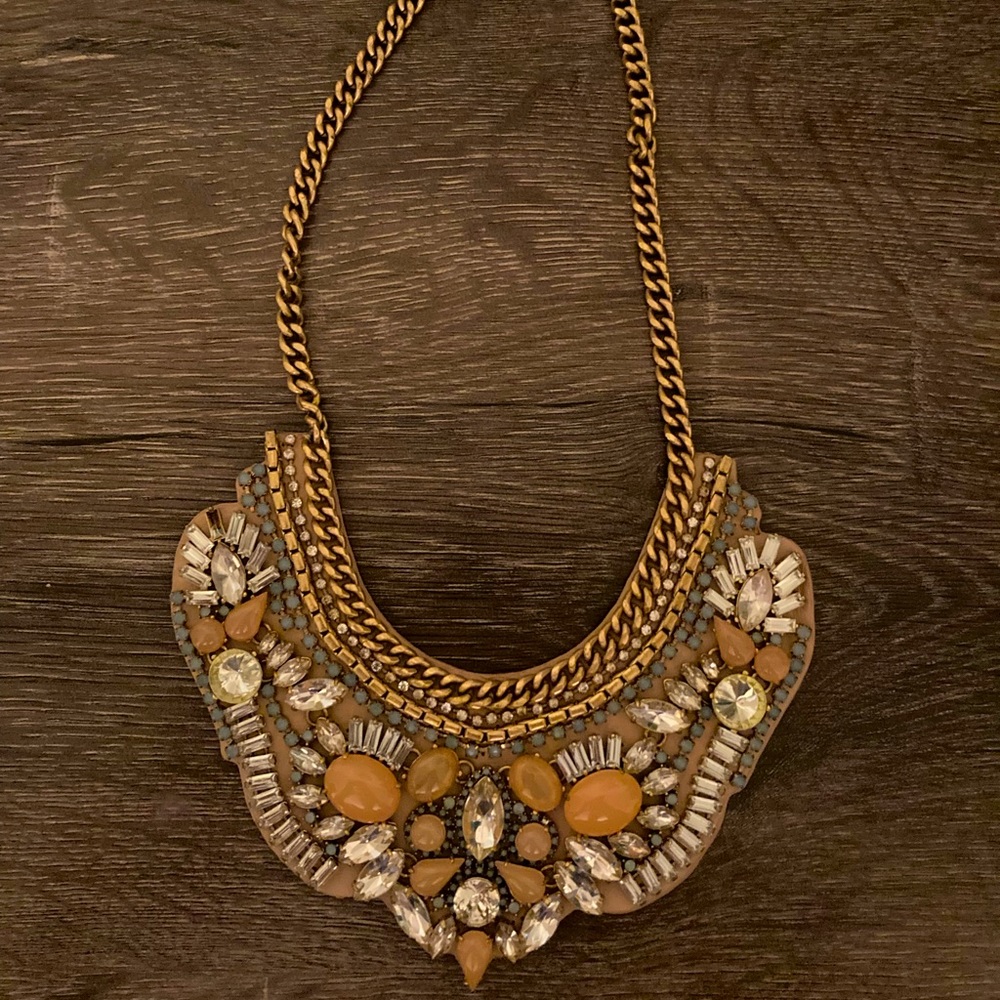 LOFT bib necklace